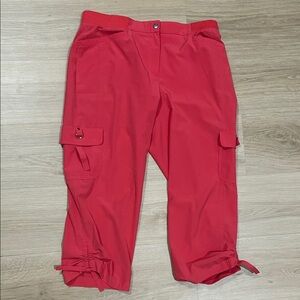 Women's Red Capris